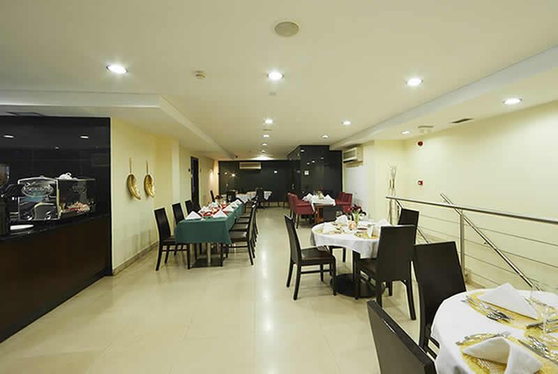 Rk Suite Hotel ลูอันดา ภายนอก รูปภาพ