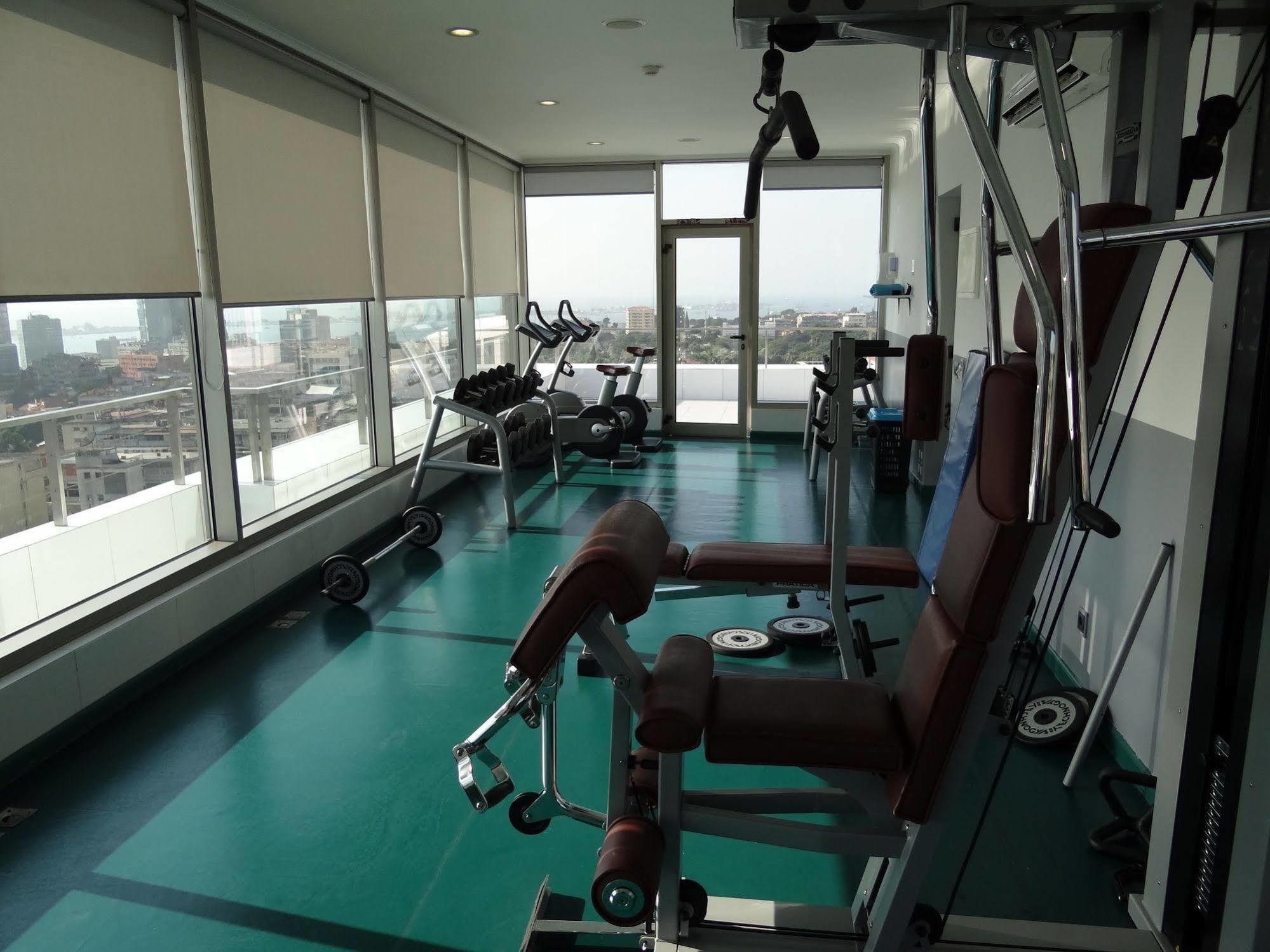 Rk Suite Hotel ลูอันดา ภายนอก รูปภาพ